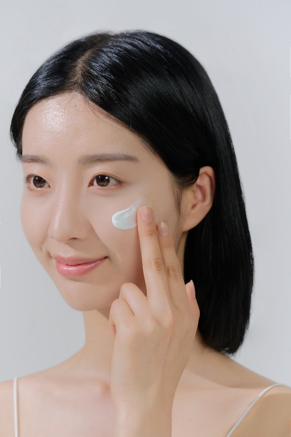 SKIN1004 Protetor Solar em Sérum Madagascar Centella Hyalu-Cica Water-Fit