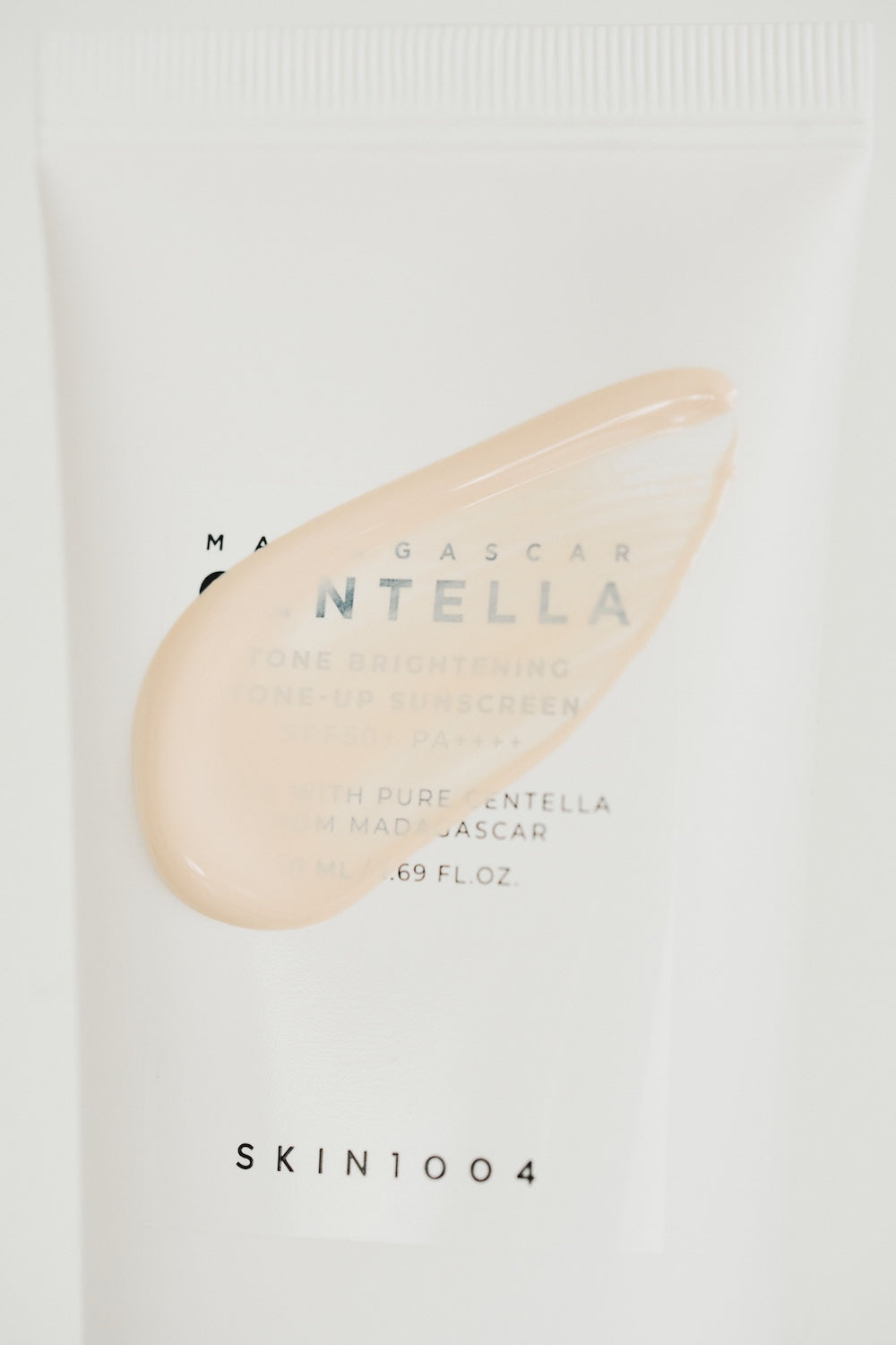 SKIN1004 Protetor Solar Madagascar Centella Tone Brightening Tone-Up 50 ml