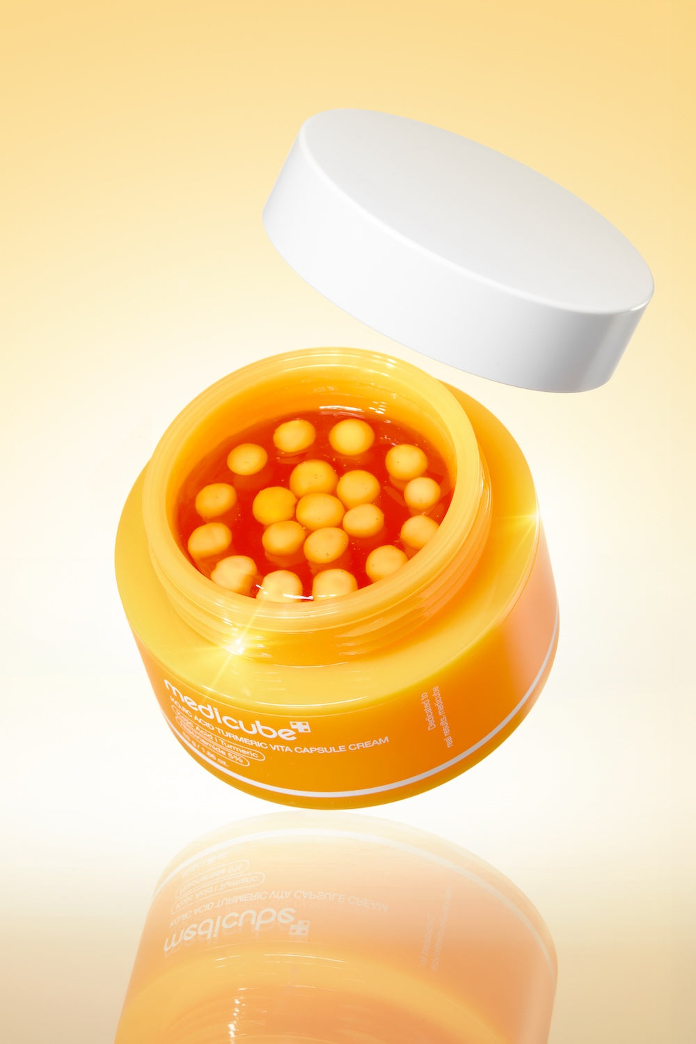 Medicube Creme com Cápsulas de Ácido Kójico e Cúrcuma 53 g